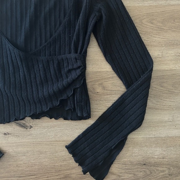 Out From Under,Urban Outfitters Black Ribbed Wrap Crop Top - Size: Small- NWOT - Picture 6 of 7